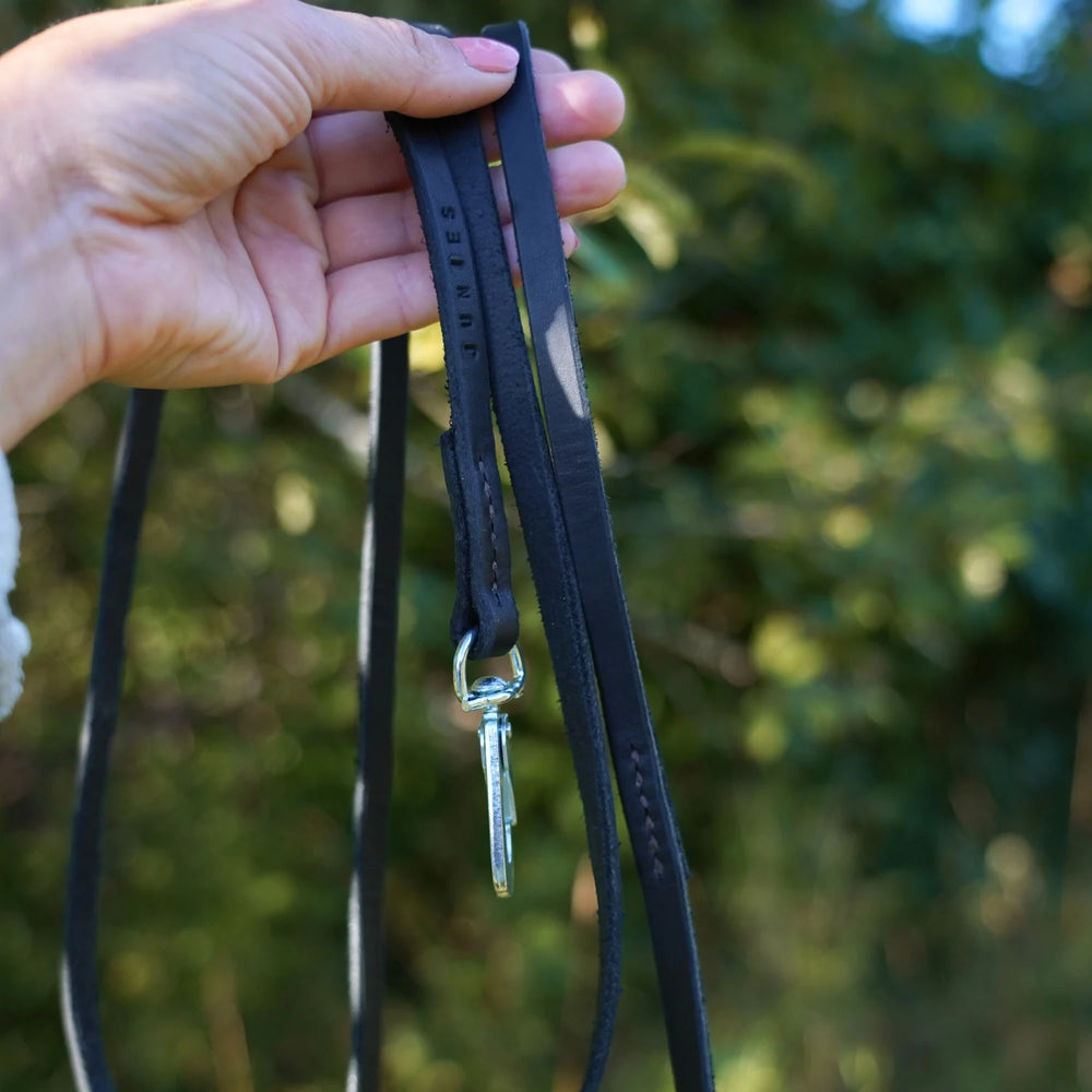 Miljöbild junies läderkoppel 180 x 1 cm